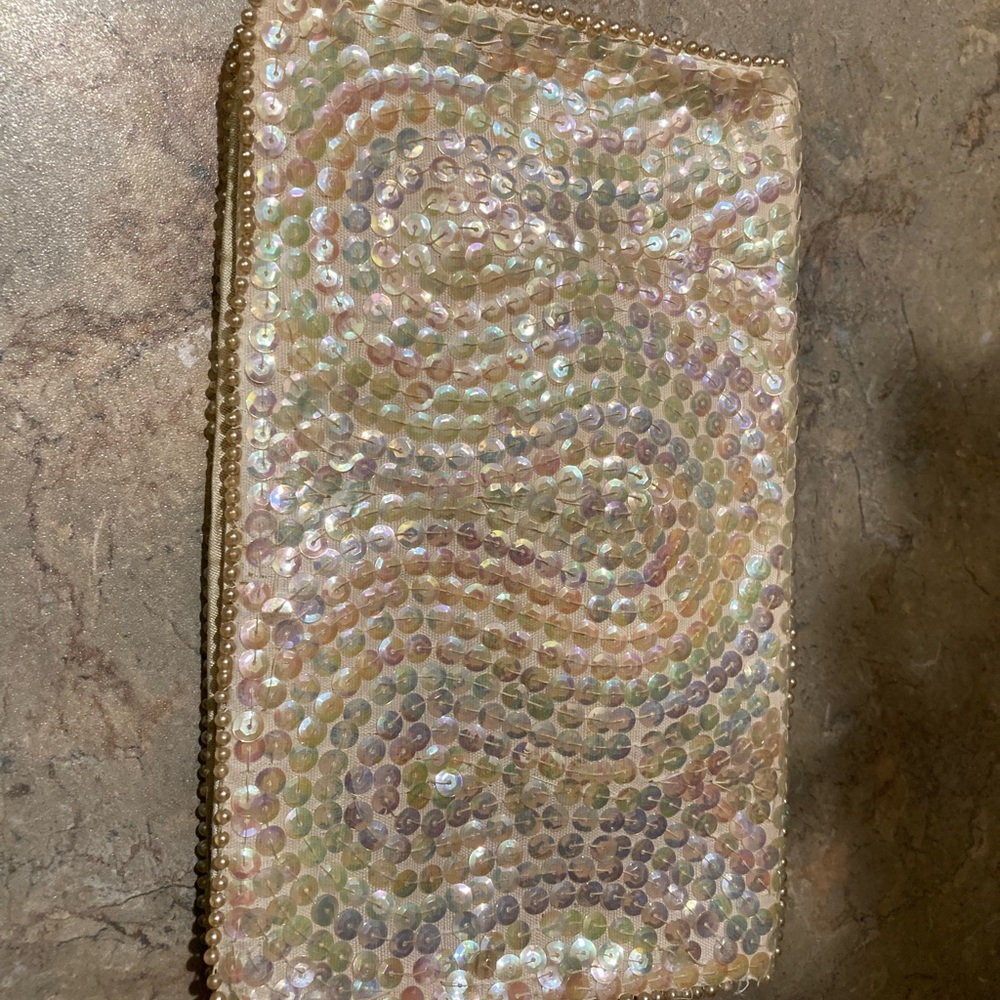 Vintage 1950s bag by Debbie hand made in Japan. Hand beaded and sequins. - Picture 2 of 8